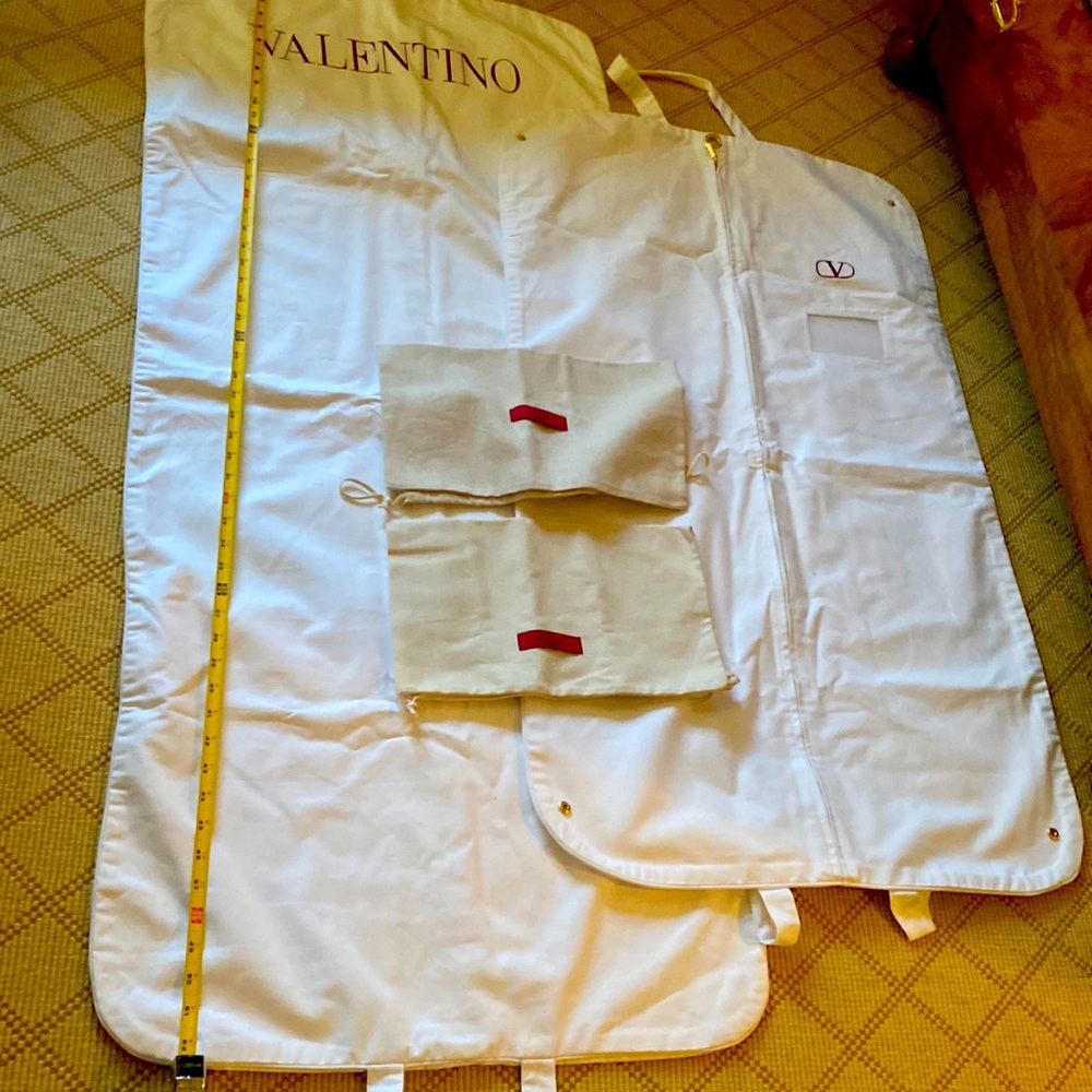 To  Valentino Garman back . And to show back